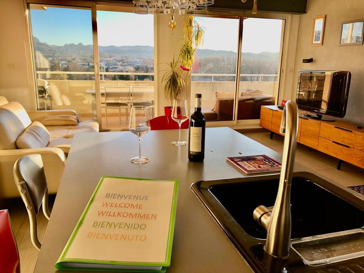 Apartamento Terrasse Sur Les Alpilles Saint-Rémy-de-Provence Exterior foto